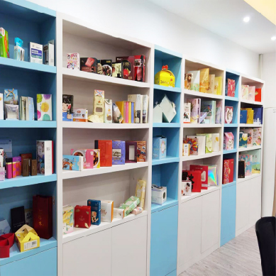 Nous proposons désormais des solutions d'impression de boîtes en papier personnalisées.